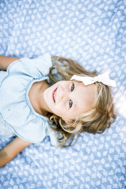 Little Unicorn Cotton Muslin Swaddle - Blue Grass - UB0170