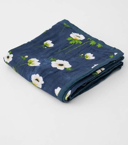 Little Unicorn Deluxe Muslin Quilt - White Anemone - UB0622