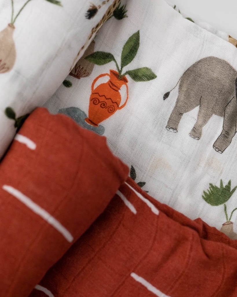 Little Unicorn Deluxe Muslin Swaddle 2 Pack - Safari Social - UB0413
