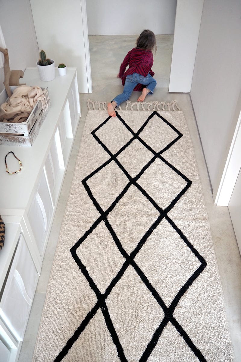 Lorena Canals Bereber Runner - Beige (2' 6" x 7' 6") - C-BW-BE-BEIGE-P