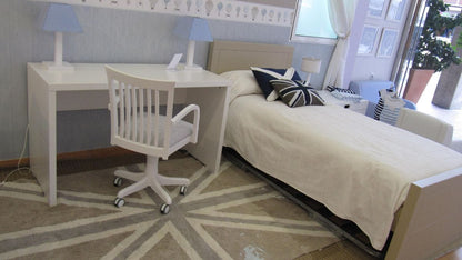 Lorena Canals Flag Rug, UK - Linen/Grey (4' 8" x 6' 7") - C-F-ELG