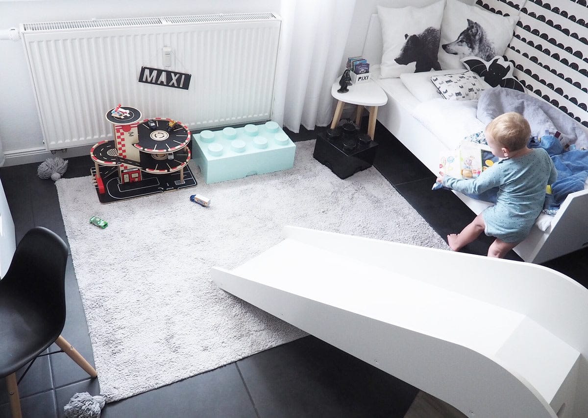 Lorena Canals Ombre Rug - Dark Grey (4' x 5' 3") - C-DE-GREY