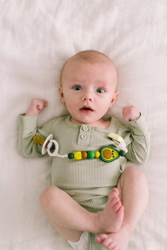 Loulou Lollipop Darling Pacifier Clip - Avocado - DCLIPAVO