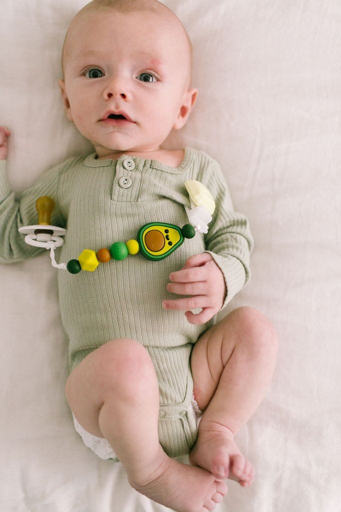 Loulou Lollipop Darling Pacifier Clip - Avocado - DCLIPAVO