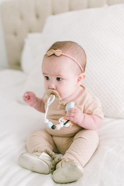 Loulou Lollipop Darling Pacifier Clip - Ebi - DCLIPEBI