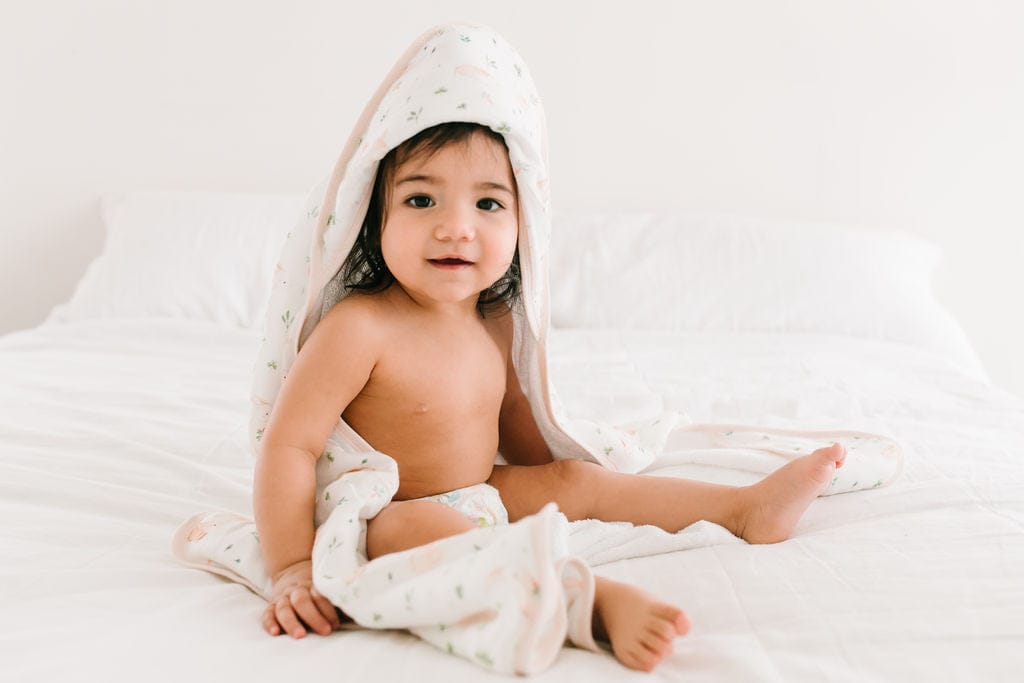 Loulou Lollipop Hooded Towel Set - Bunny Meadow - TWBUNN