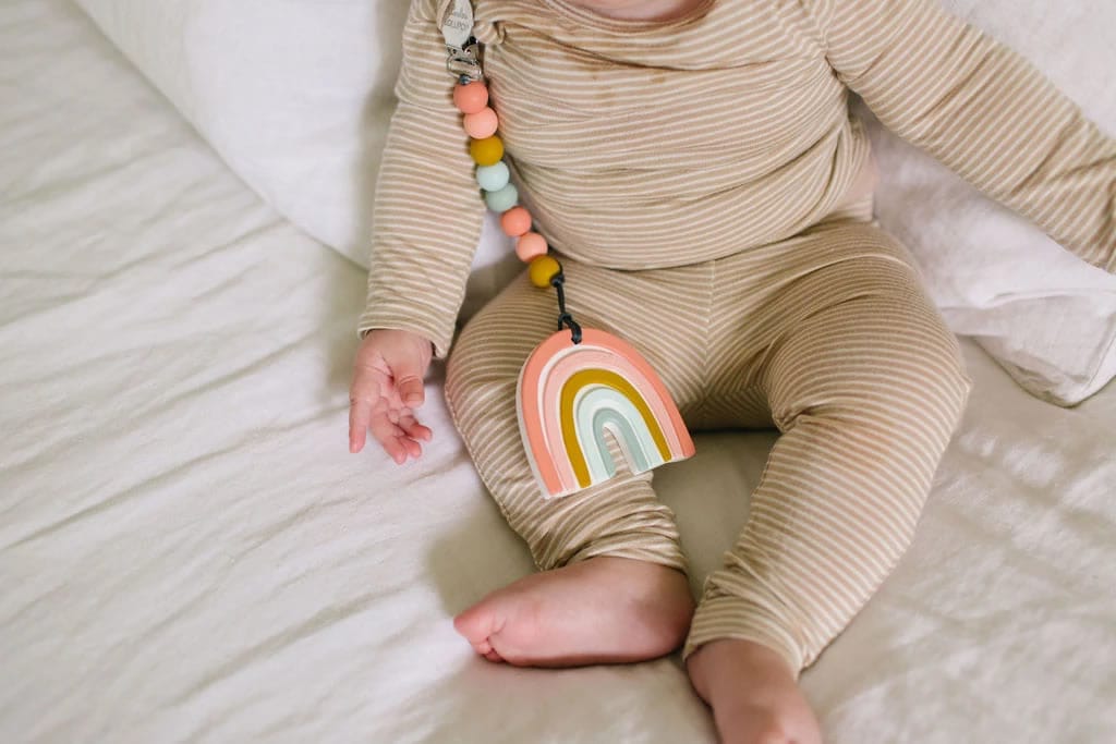 Loulou Lollipop Silicone Teether with Clip - Pastel Rainbow - RBPSTLSET