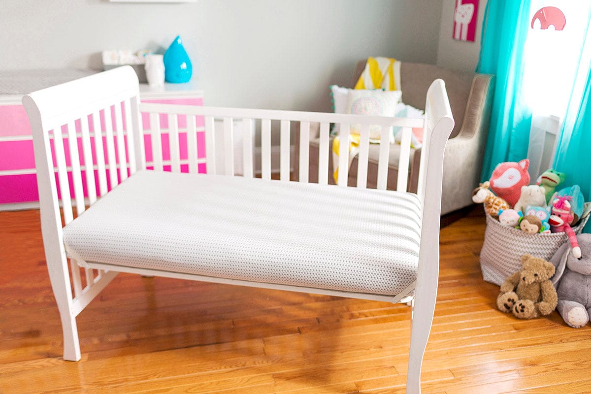 Lullaby Earth Breathe Safe 2-stage Crib Mattress - White - LE16-WHT