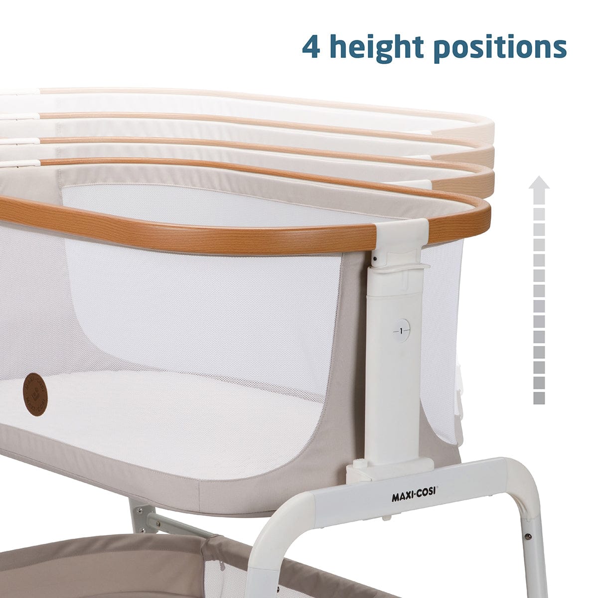 Maxi-Cosi Iora Bedside Bassinet - Horizon Sand - BT079GMT