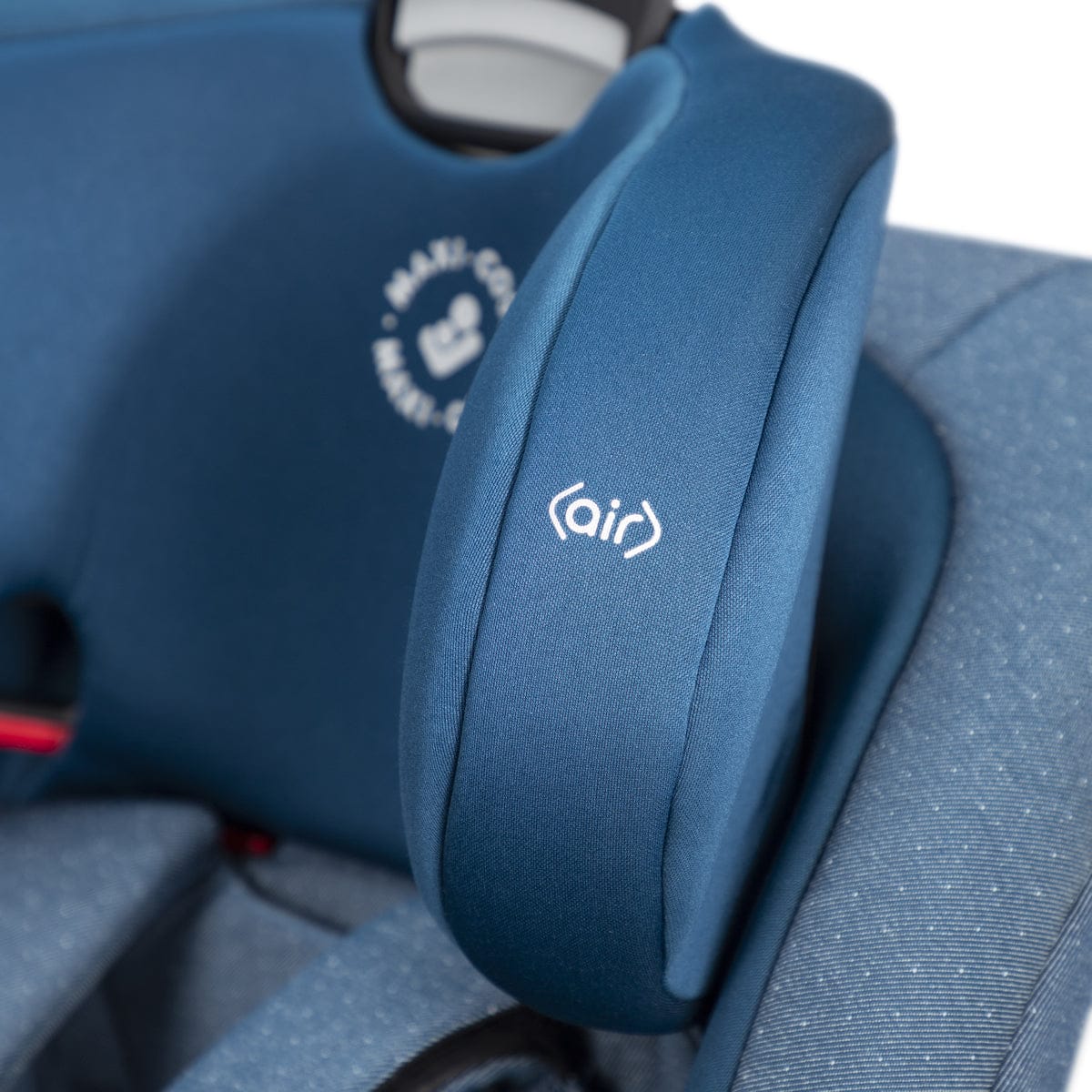 Maxi-Cosi Magellan Max XP All-in-One Convertible Car Seat - Sparkling Teal