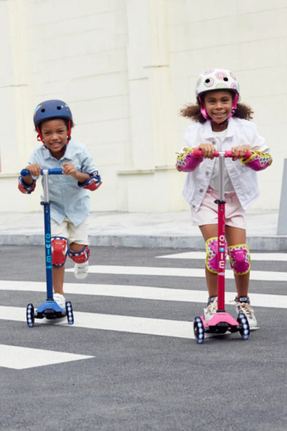 Micro Kickboard Maxi Deluxe LED Scooter (5-12 Years) - Pink - MMD077