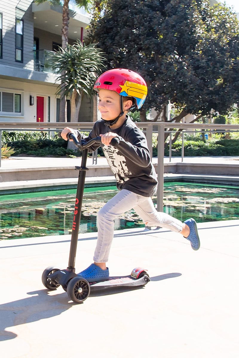 Micro Kickboard Maxi Deluxe Pro Scooter - Black / Red - MMD087