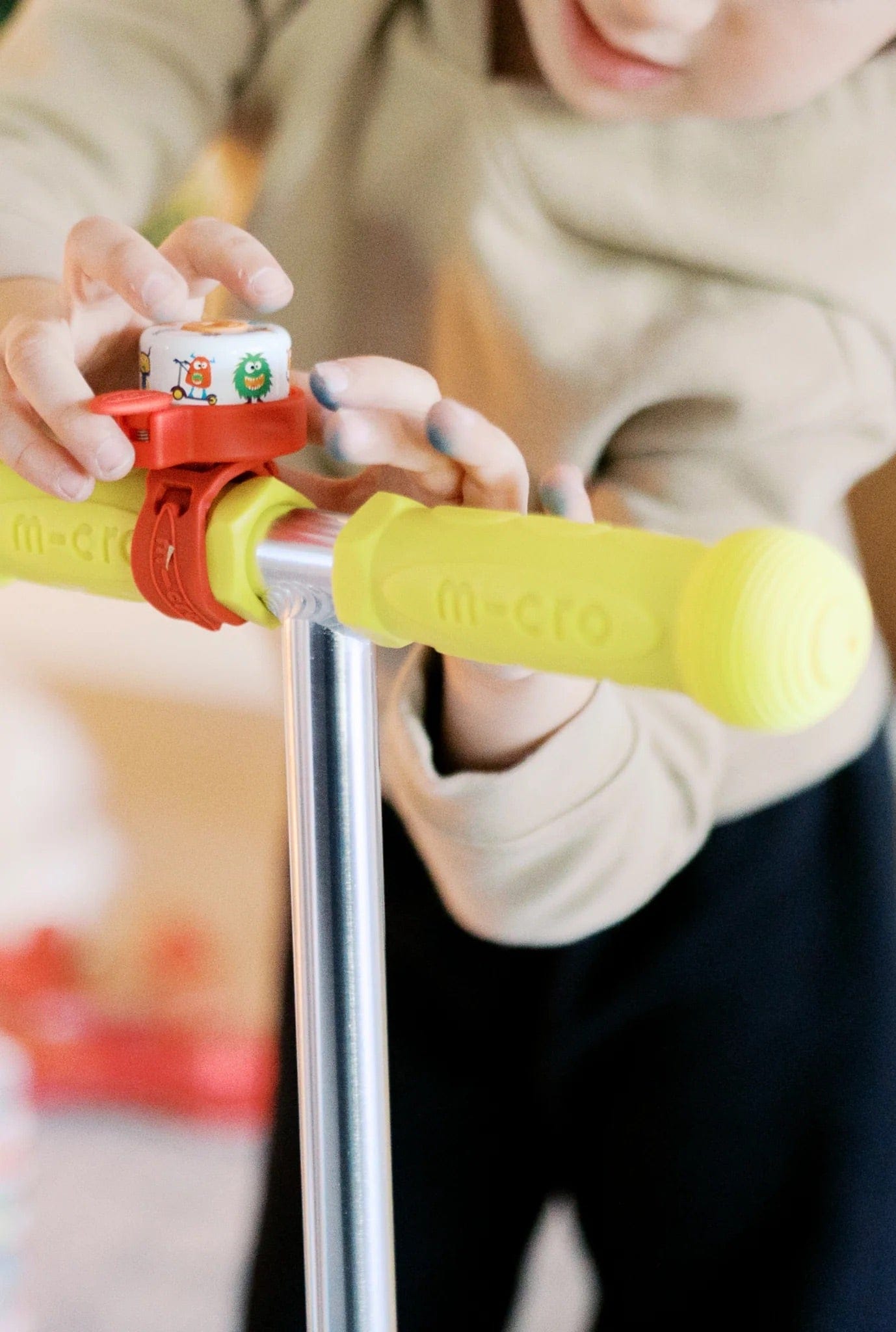 Micro Kickboard Micro Scooter Bell - Monsters - AC4657