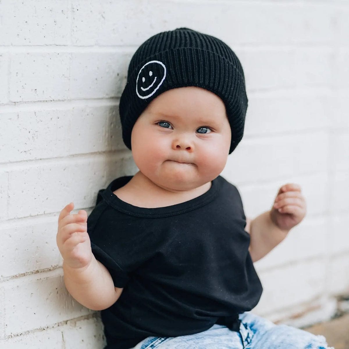 millie+roo Smile Rib Knit Beanie - Black (0-1Y) - SM-B-B