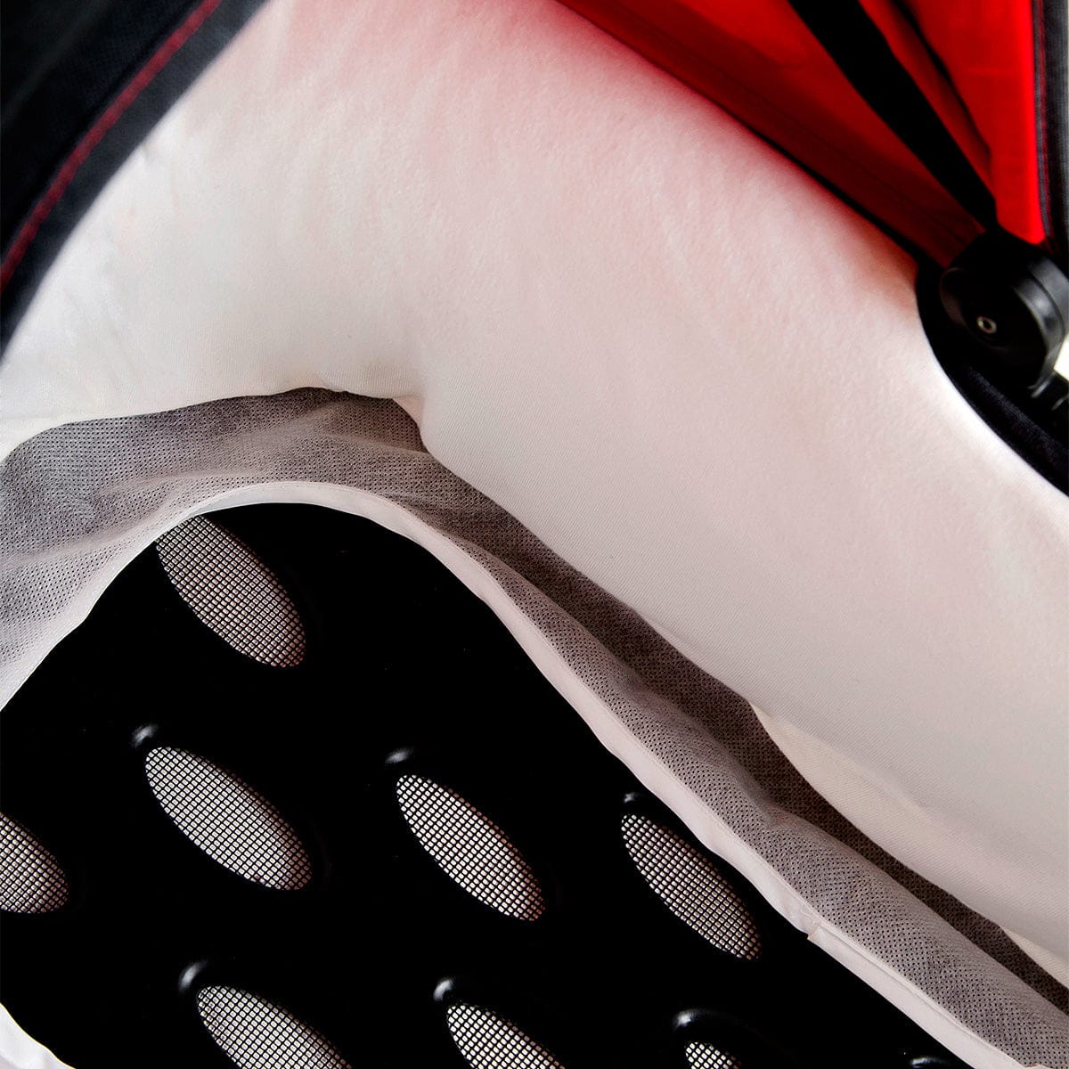 Mountain Buggy Cosmopolitan Bassinet - MB2-COSBN01