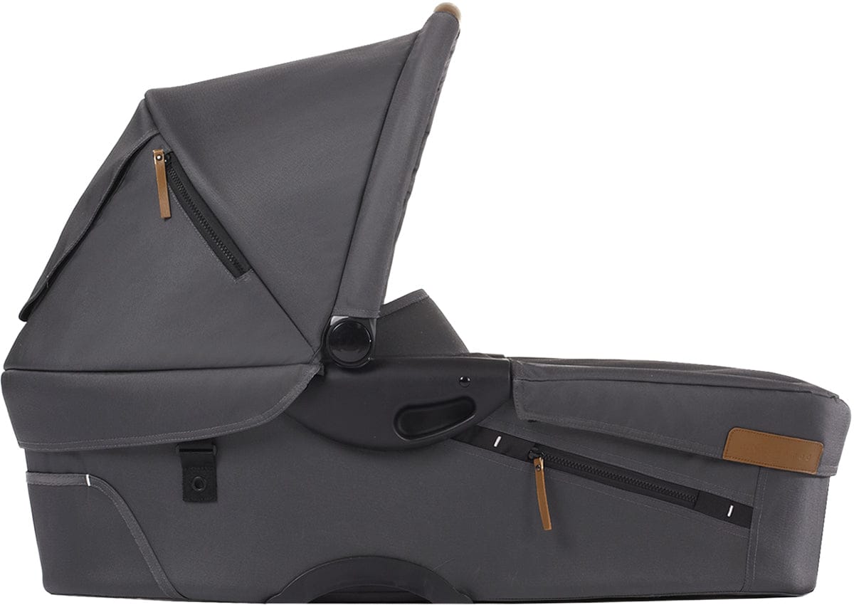 Mutsy Evo Urban Nomad Bassinet - Dark Grey - BASEVOUNDGREY