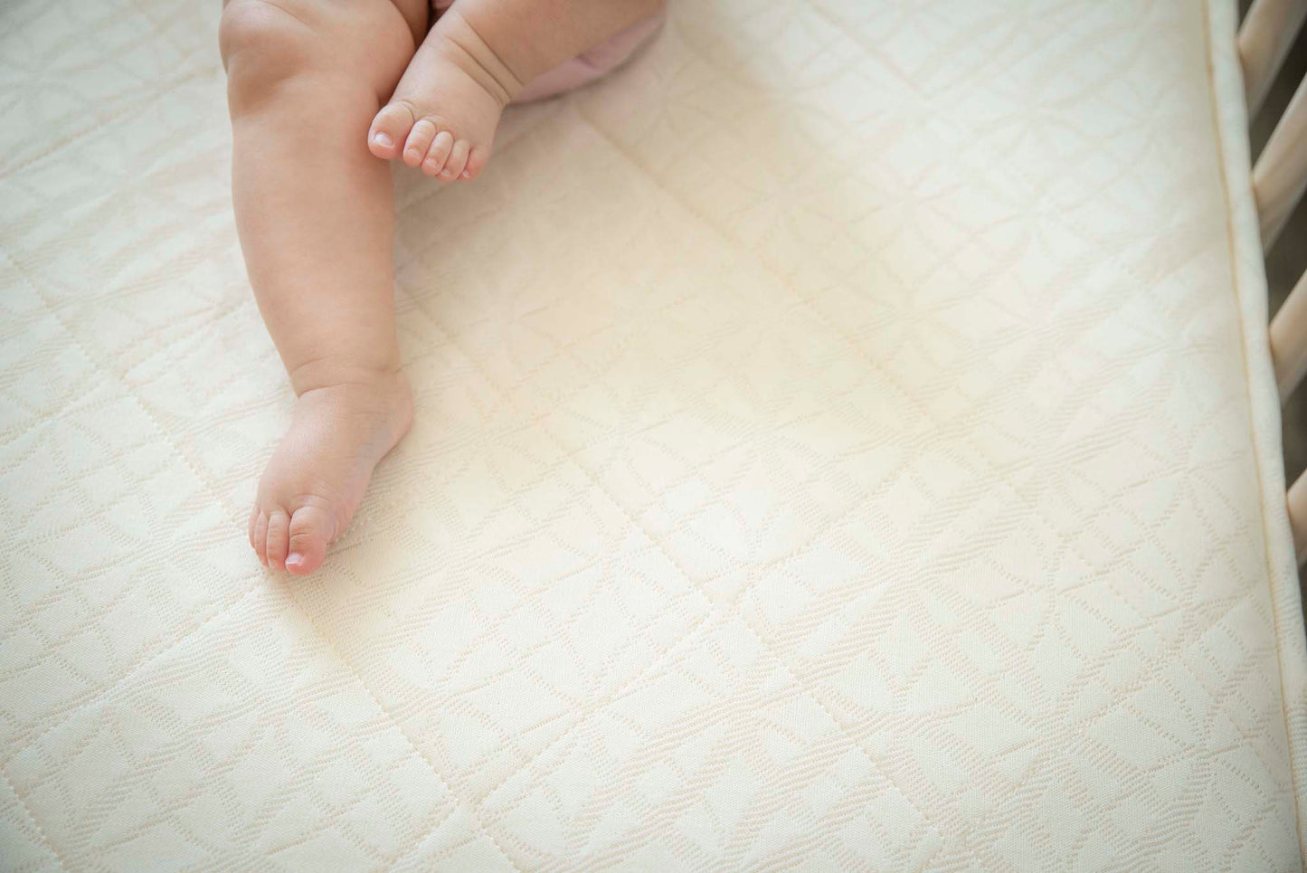 Naturepedic MC47 Ultra Breathable 2-Stage Organic Crib Mattress - MC47