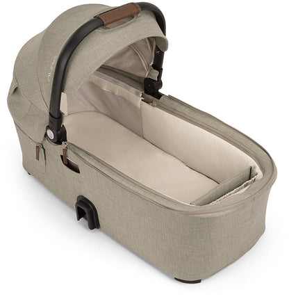 Nuna DEMI Next Bassinet + Stand - Hazelwood - CD18700HAZ