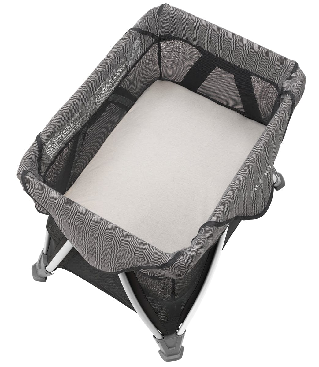 Nuna SENA Aire Mini Playard - Iron - TC04573IRN