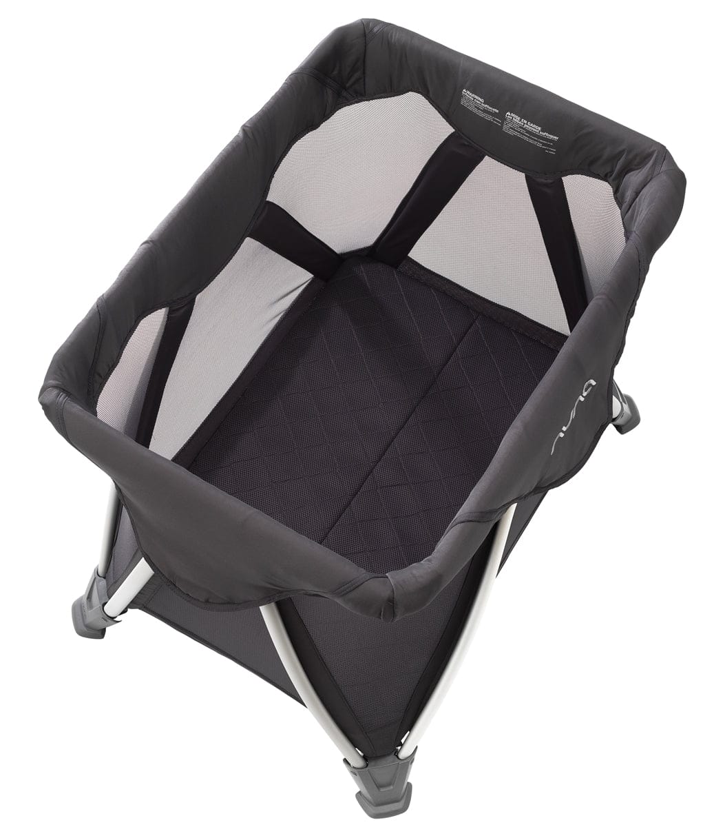 Nuna SENA Aire Mini Playard - Iron - TC04573IRN