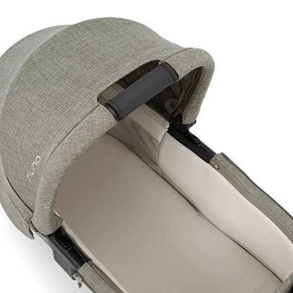 Nuna SWIV & TRIV Series Bassinet + Stand - Graphene (Nuna x BMW) - CD15302GRA
