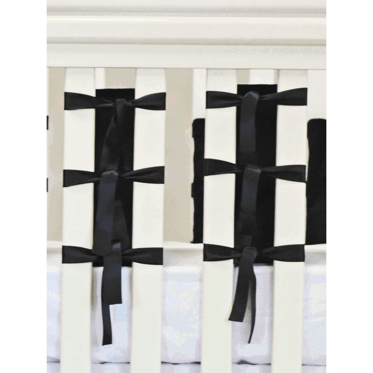 Oliver B Ventilated Slat 20 Pack Bumpers in Black Minky and Satin Black Ties - OBN0114M