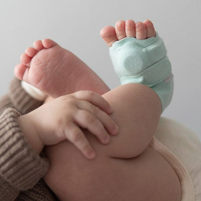 Owlet Smart Sock 2 Infant Heart Rate & Oxygen Monitor - BM03NNBBYC