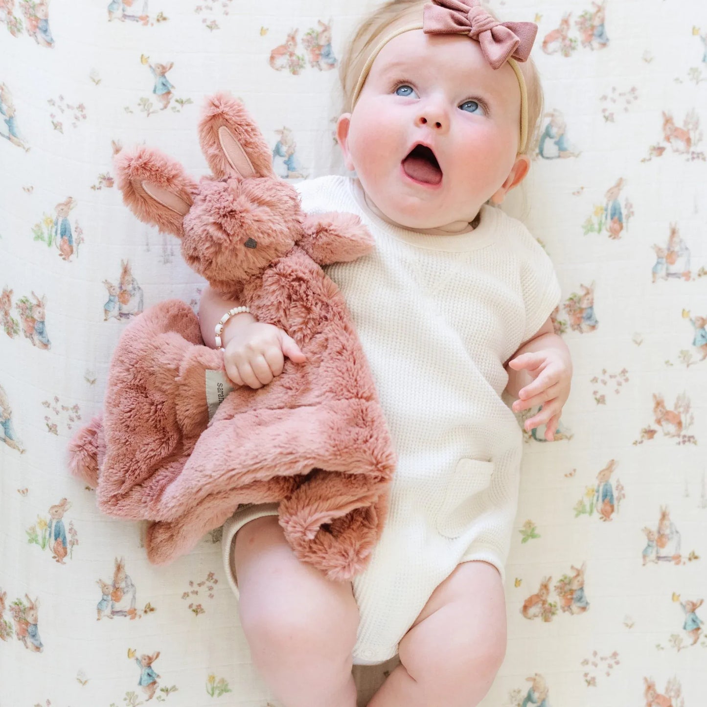Saranoni Peter Rabbit Crib Sheet - Girl