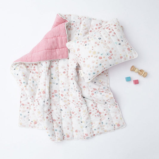 Petit Pehr Quilted Blanket - Meadow - MWQBKT