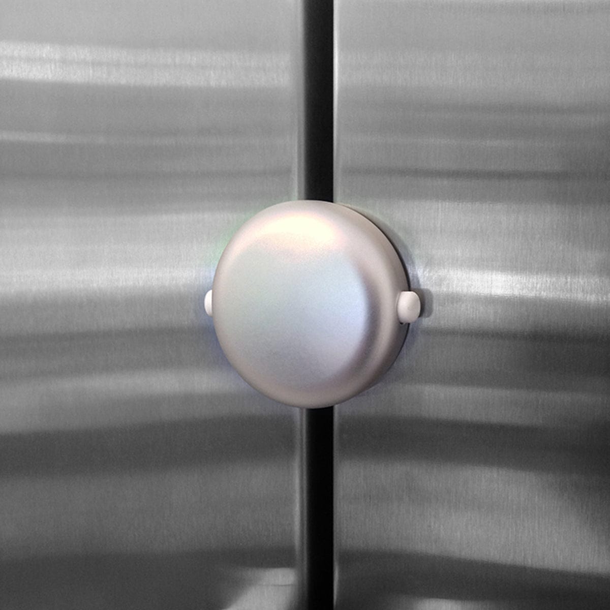 Qdos Adhesive Fridge/Freezer Lock - Chrome - 17-10004