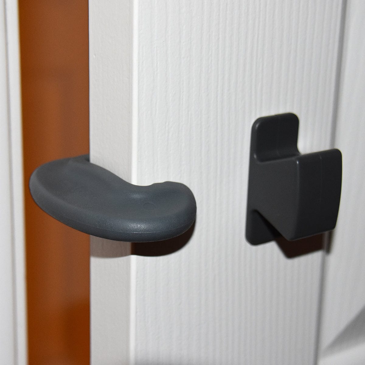 Qdos Finger Slam Guard, 2 Pack - Gray - 17-11000