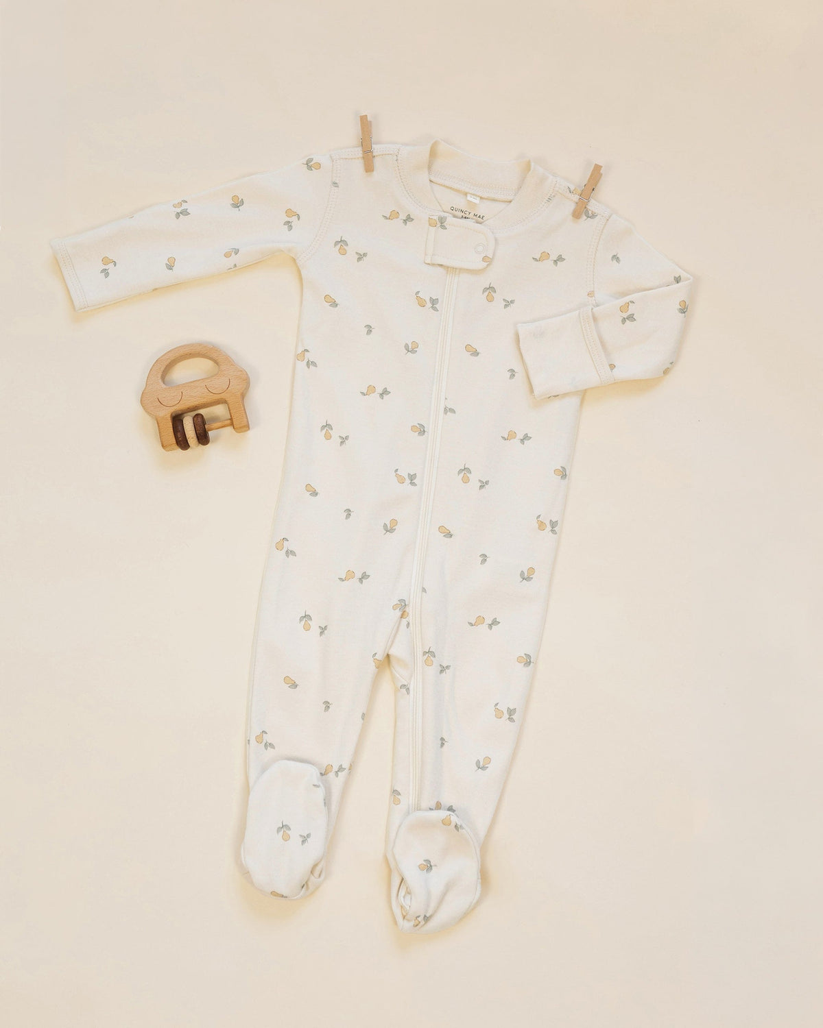Quincy Mae Zip Long Sleeve Sleeper Footie - Pears, NB