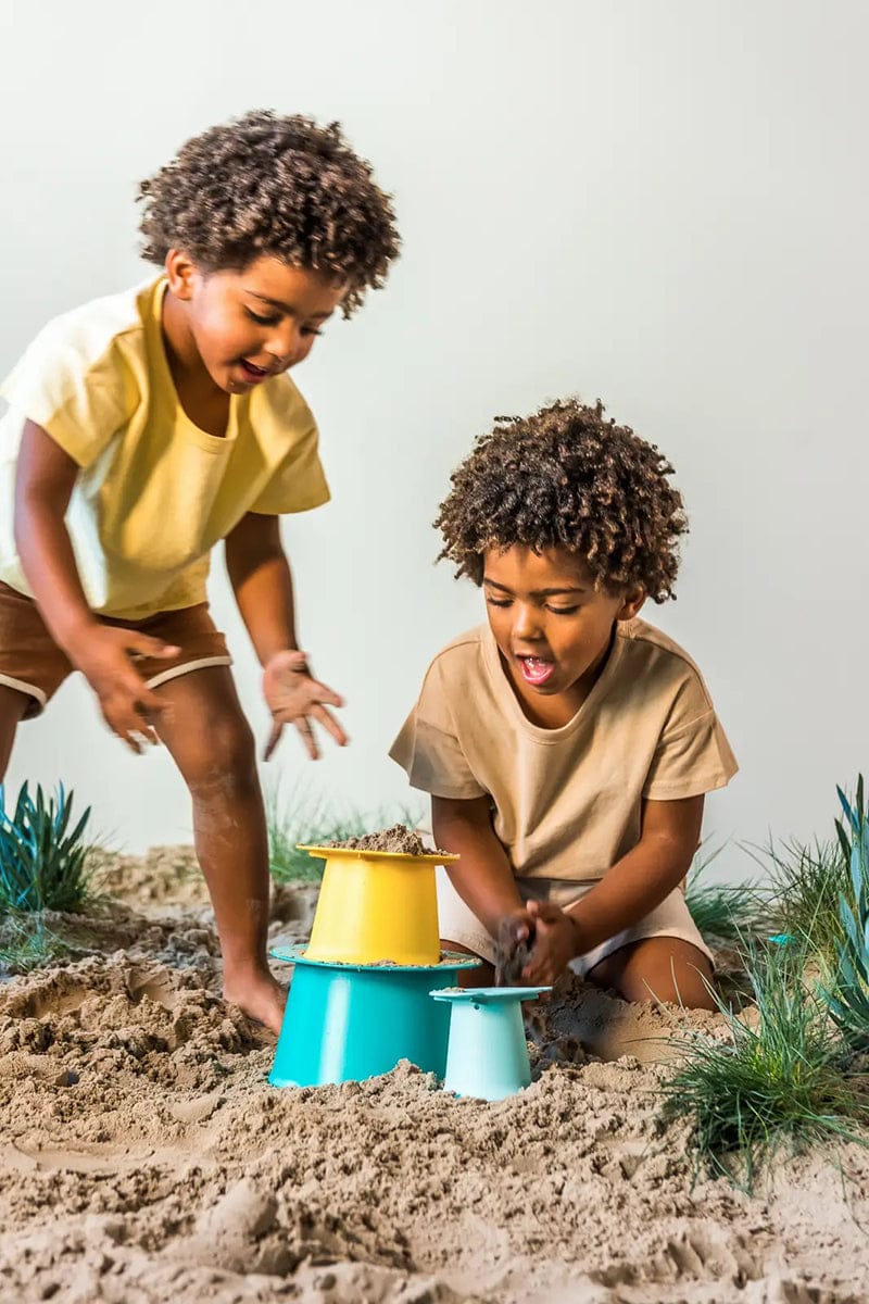 Quut Alto Sandcastle Builder - Cherry - QUUS-ALTO-CHERRY