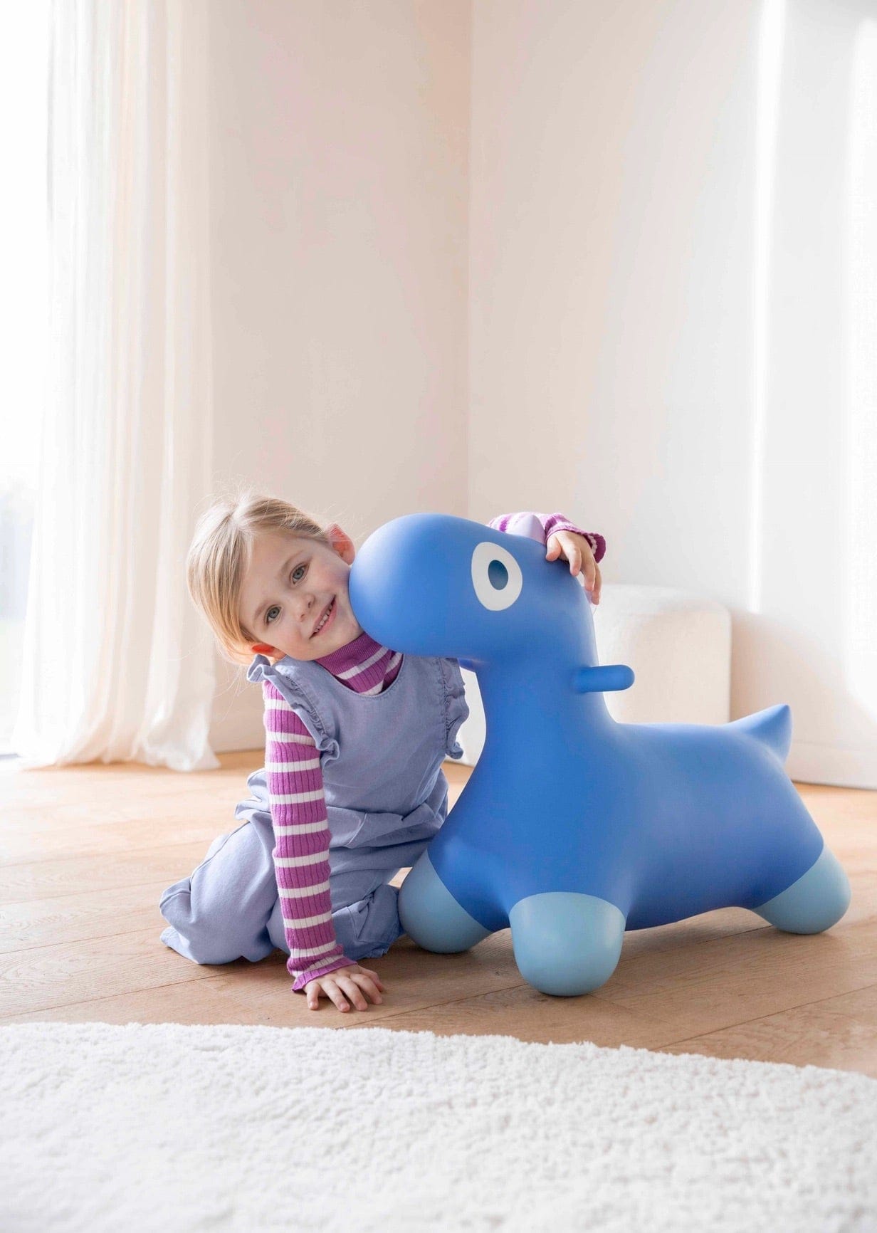Quut Hoppi Dino - Cosmic Blue - QUUS-HOPPI-COSMICBLUE