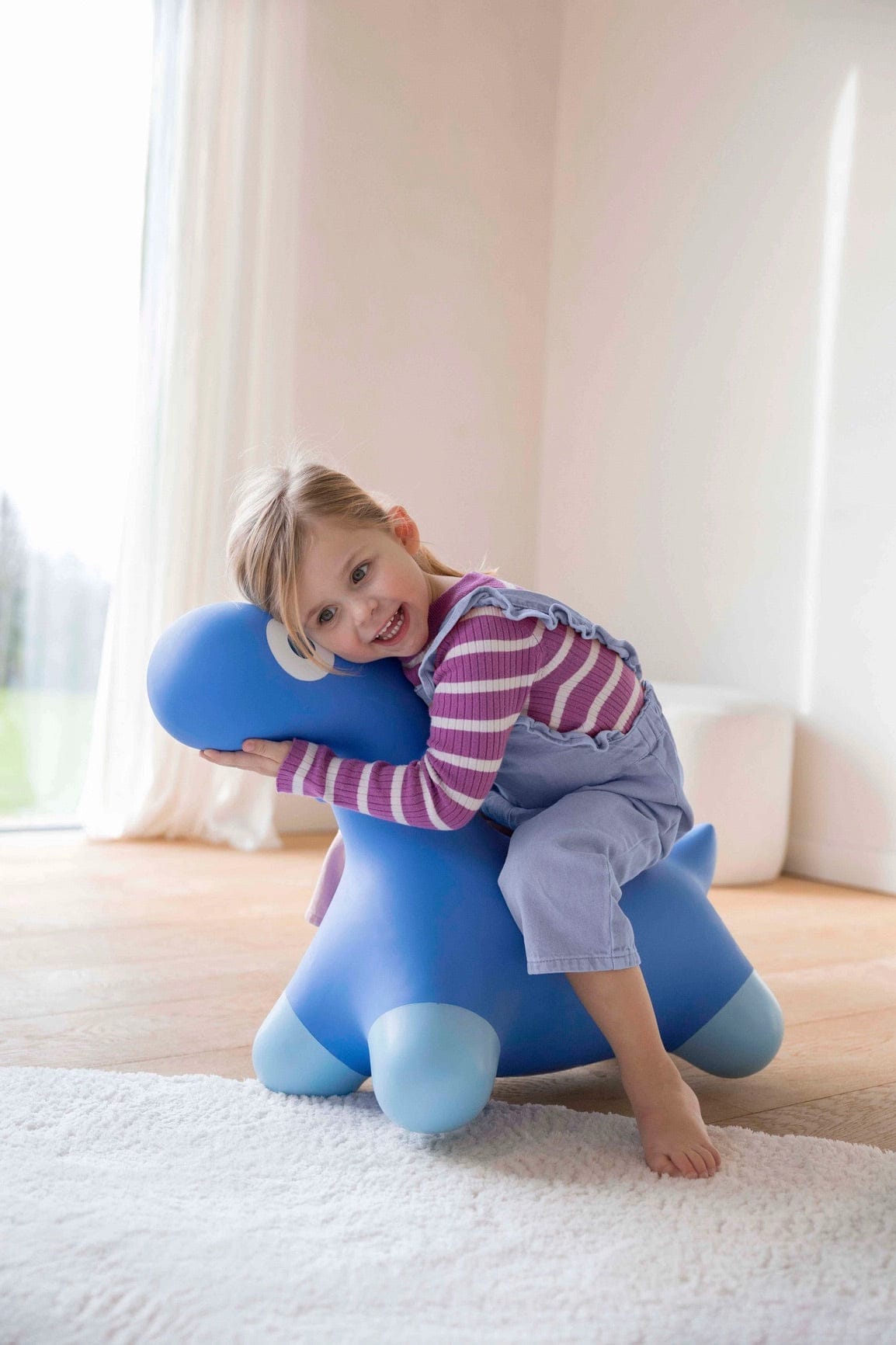 Quut Hoppi Dino - Cosmic Blue - QUUS-HOPPI-COSMICBLUE