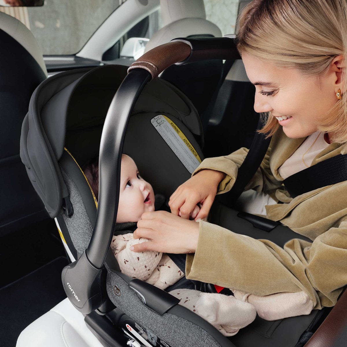 Romer Juni Infant Car Seat - Peppercorn - E1D151S