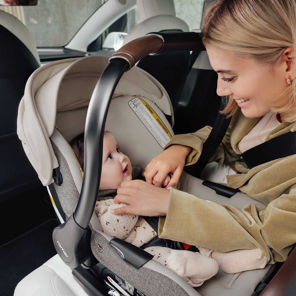 Romer Juni Infant Car Seat - Truffle - E1D151T