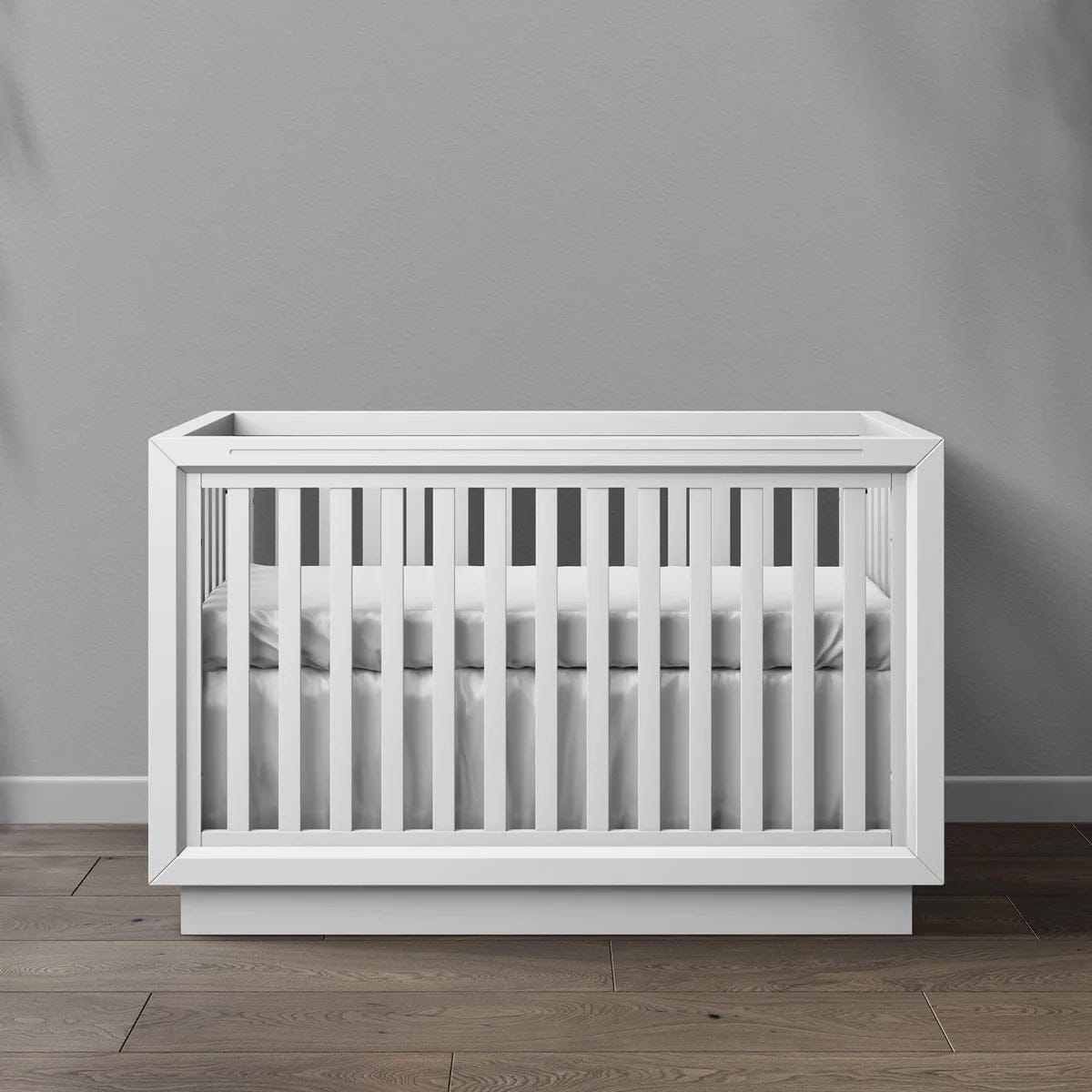 Romina Furniture Quadro Classic Crib - 18510-SWHT