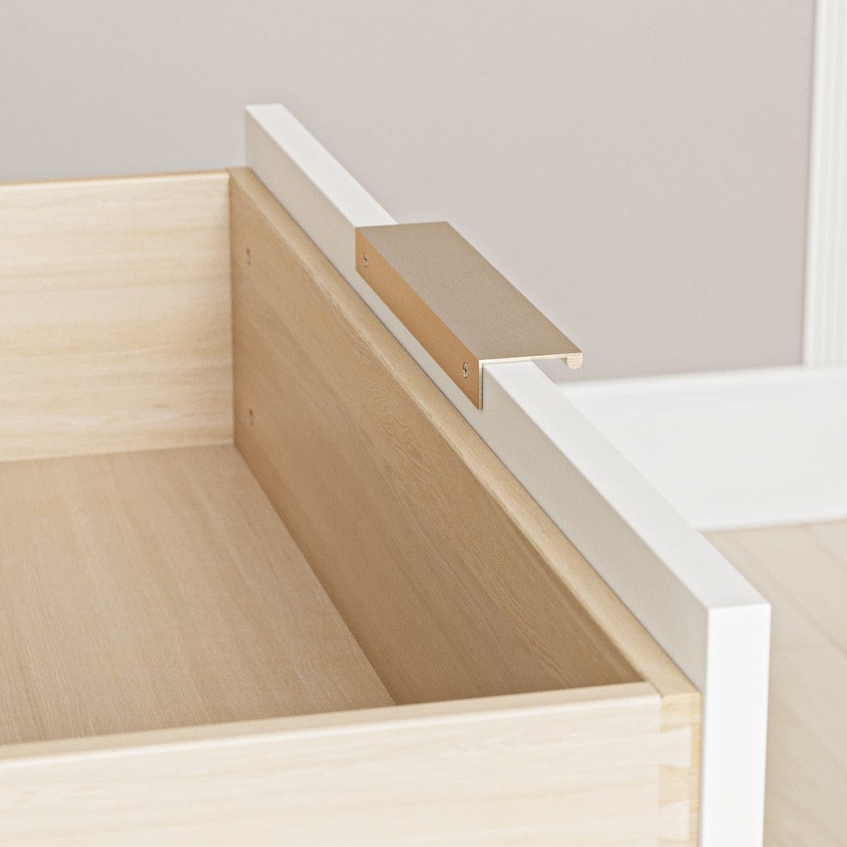 Romina Furniture Quadro Single Dresser -