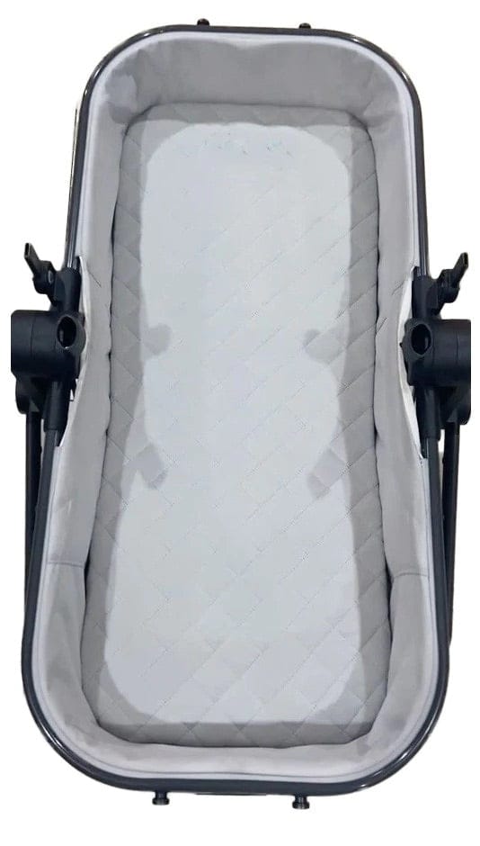 Romp&Roost Hatch Bassinet Mattress and Sheet - RRLHATCHBMS