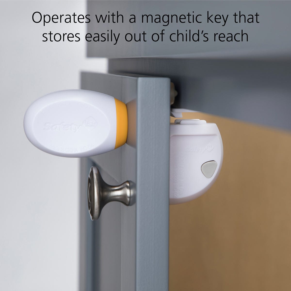 Safety 1st Adhesive Magnetic Lock System - 8 Locks and 2 Keys - hs2940601