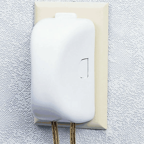 Safety 1st Double-Touch Plug 'n Outlet Cover - 10404