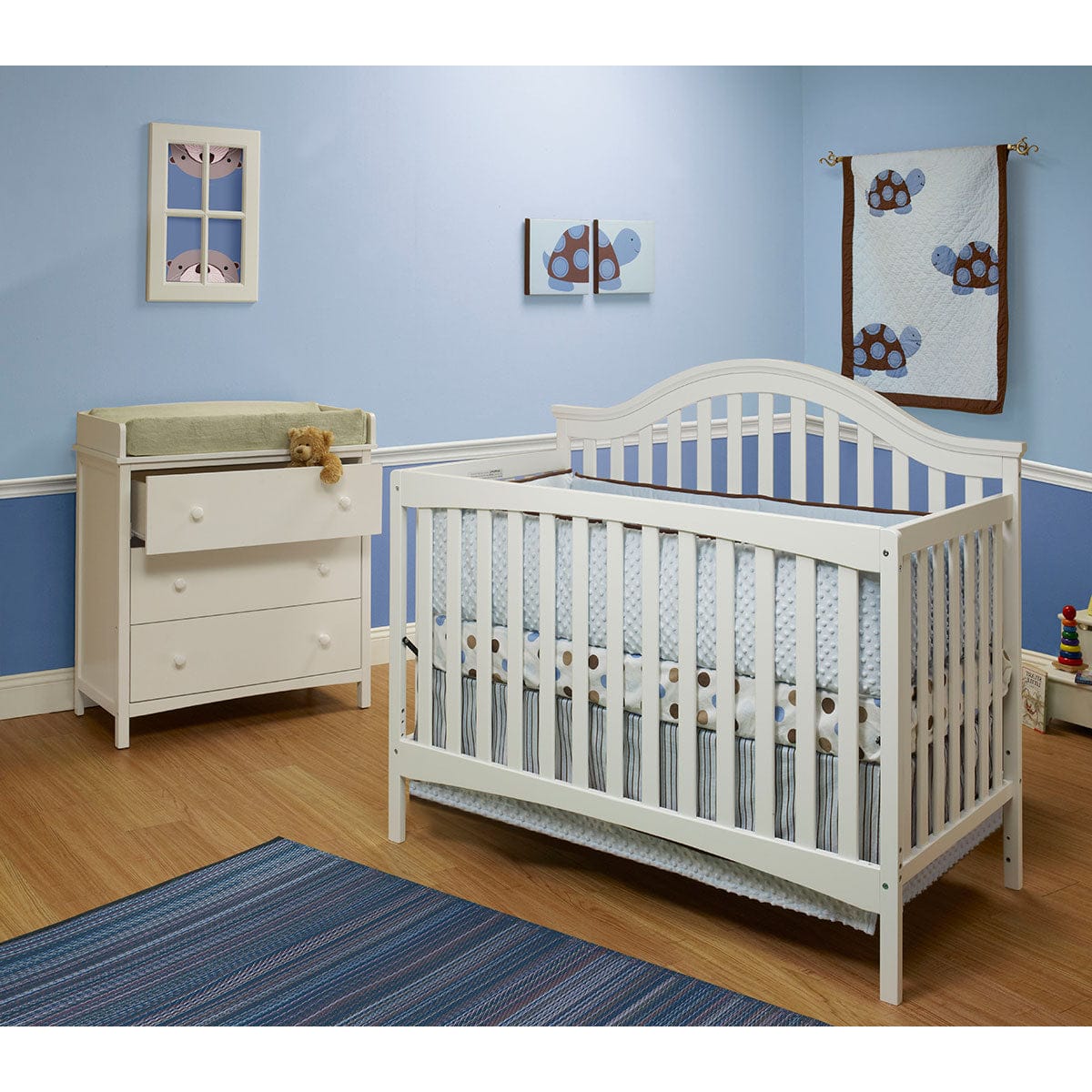 SB2 Lynn 2 Piece Nursery Set in White - Crib & Simple 3 Drawer Dresser - 425-1015-WH