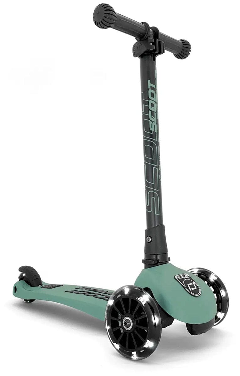 Scoot & Ride HighwayKick3 LED Scooter - Forest - SRUS-HWK3-FOREST