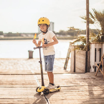 Scoot & Ride HighwayKick3 LED Scooter - Lemon - SRUS-HWK3-LEMON