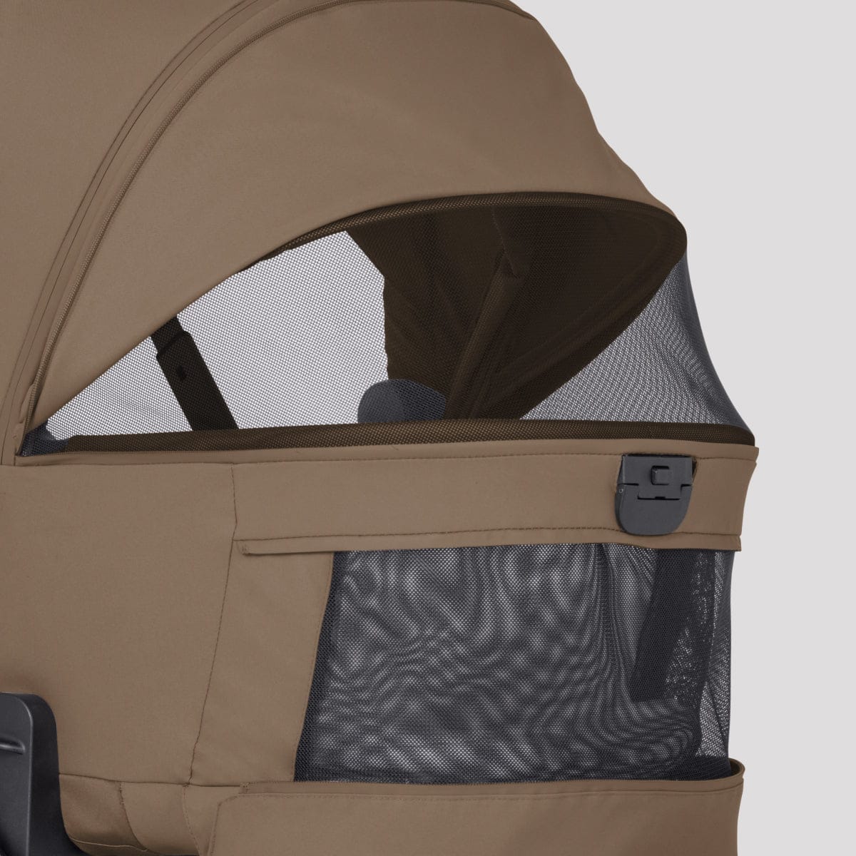 Silver Cross Breez Compact Bassinet - Maple - SX2350-MPUC
