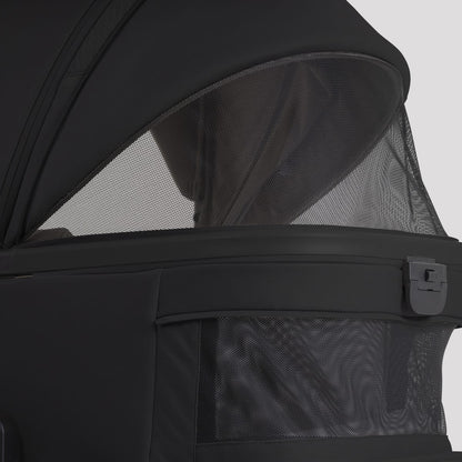 Silver Cross Cove 2 Compact Bassinet - Onyx - SX2353.OXUC