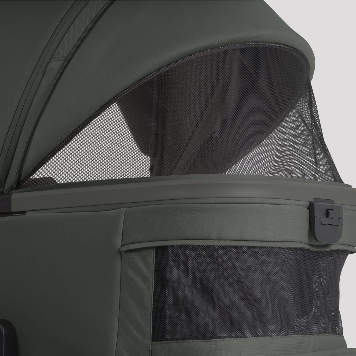 Silver Cross Cove 2 Compact Bassinet - Pewter - SX2353.PWUC