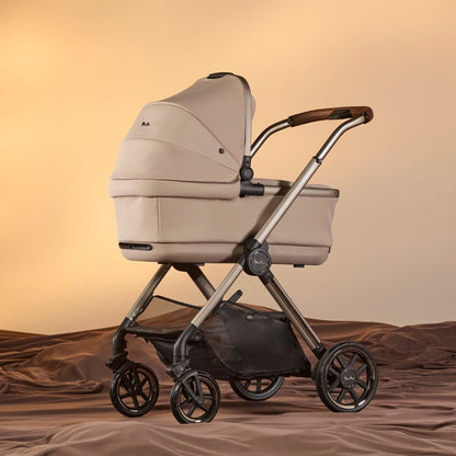 Silver Cross Reef First Bed Folding Bassinet 2025 - Frappe - SX2311-FPUC