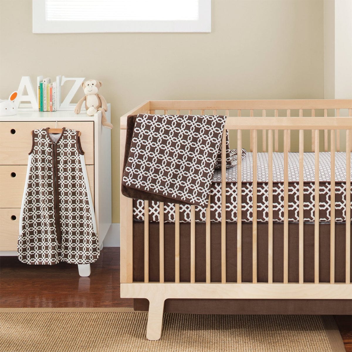 Skip Hop Complete Sheet 4 Crib Piece Set - Chocolate Lattice - 276521